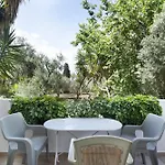 Helena Kefalonia