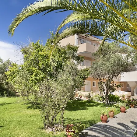 Helena Kefalonia * Σβορωνάτα