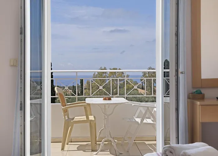 Helena Kefalonia *