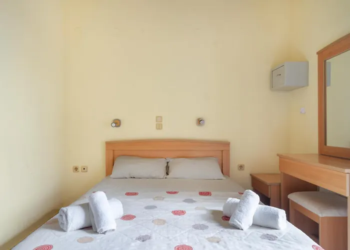 Helena Kefalonia * Σβορωνάτα