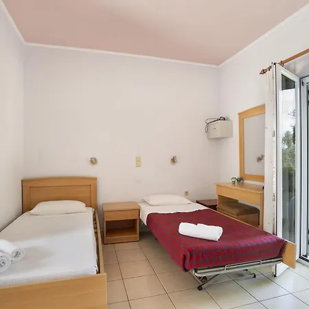 Helena Kefalonia شقة سفوروناتا