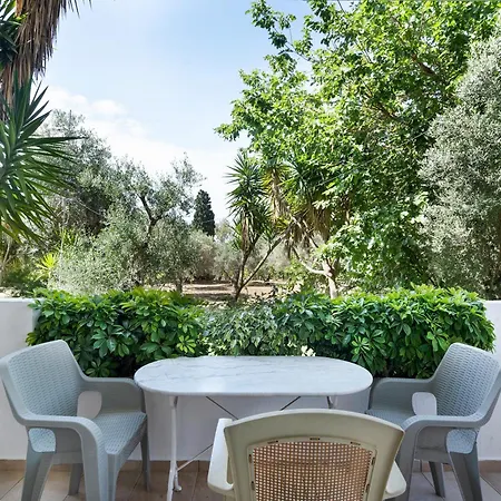 Helena Kefalonia شقة سفوروناتا