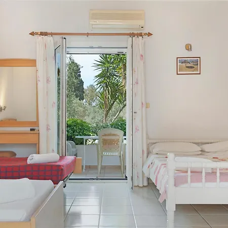 Helena Kefalonia شقة سفوروناتا